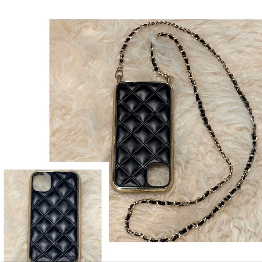 Black Quilted Patent Leather Phone Case with Necklace Chain - Picture 4 of 4